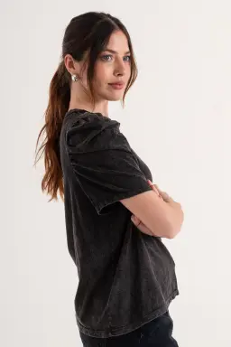Remera darkprincess stone wash de Gloria Y Paz en Remeras para argentina