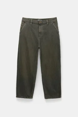Jeans skater espiga de Pull&Bear en Pantalones para argentina