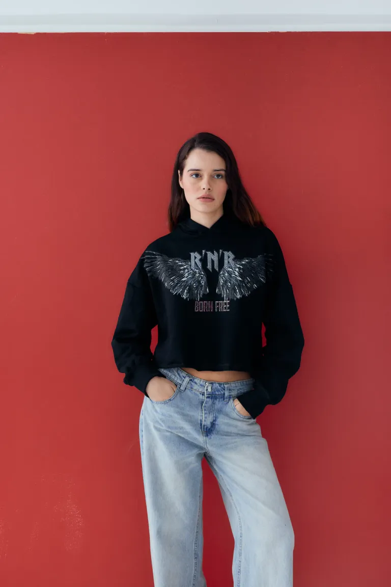 Buzo corto con capucha y estampado RNR para mujer de Audaz en Buzos y Sweaters para argentina