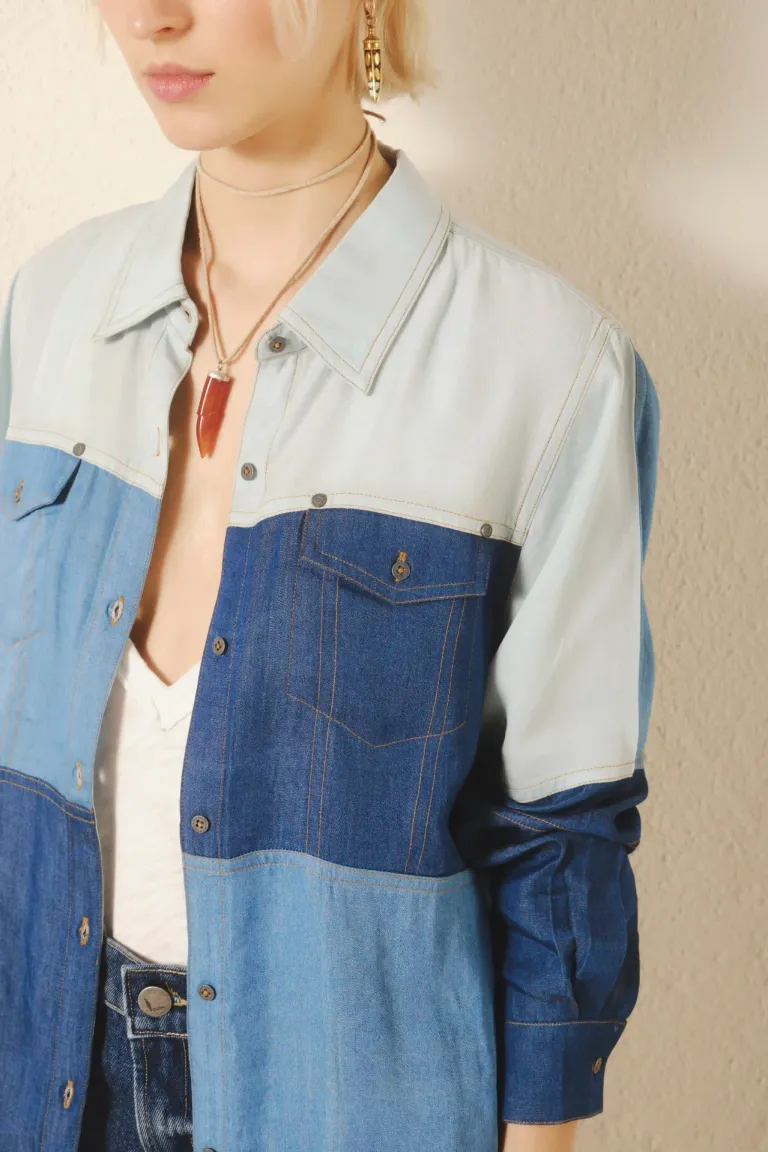Camisa patchwork de corte amplio y mangas largas en diversos tonos de azul de Rapsodia en Camisas para argentina