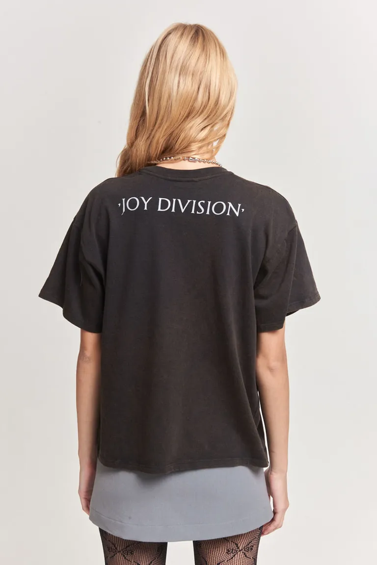 Remera de corte boxy en negro con estampa de Joy Division de 47 Street en Remeras para argentina