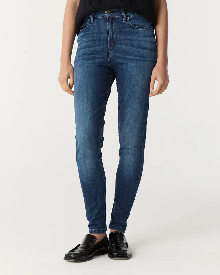 Jean de tiro alto con cinco bolsillos y ajuste al cuerpo largo hasta los tobillos de Furzai en Pantalones para argentina