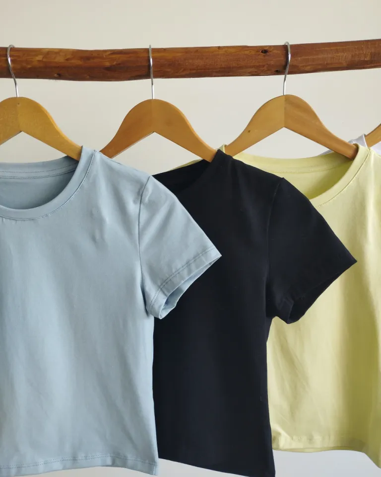 Remera de algodón básica con cuello redondo para mujeres de Lemmon en Remeras para argentina