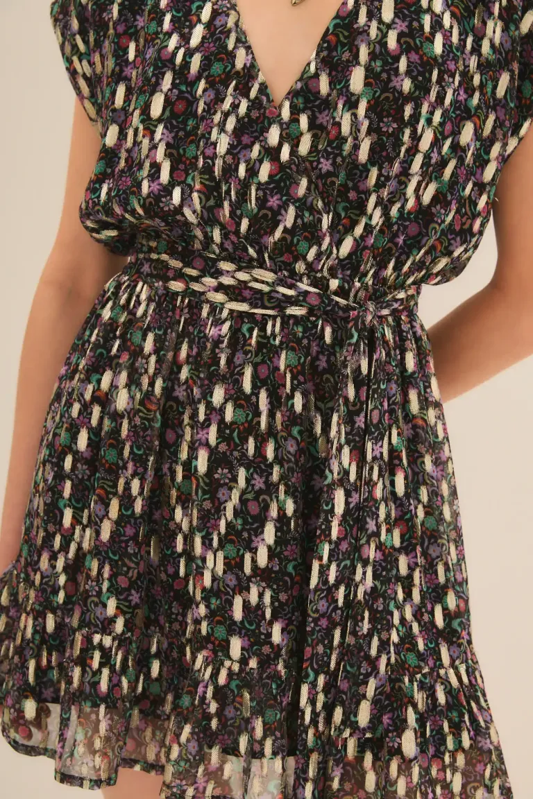 Vestido corto con estampado floral y detalles de lurex de Rapsodia en Vestidos para argentina