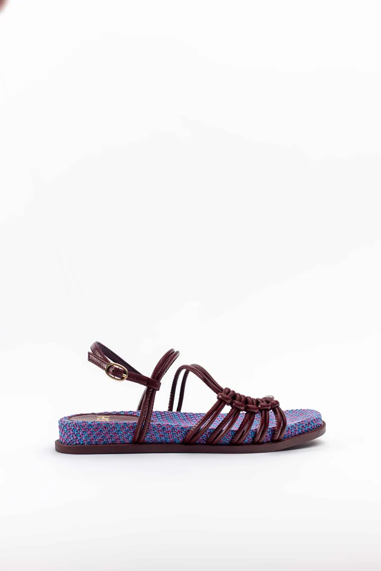 Sandalias de tiras anudadas con diseño elegante y cómodo de Mishka en Sandalias para argentina