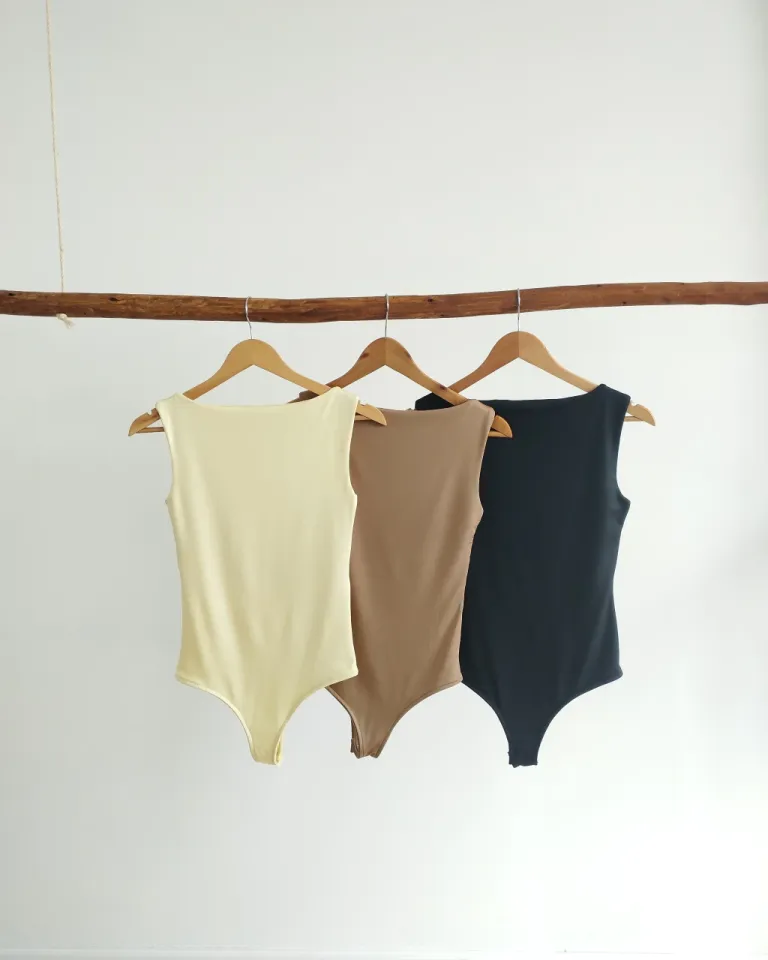 Body de microfibra con cuello bote, práctico y elegante para la mujer moderna de Lemmon en Bodies para argentina