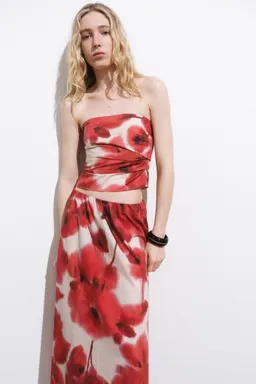 Top bandeau floreado de Mango en Tops para argentina