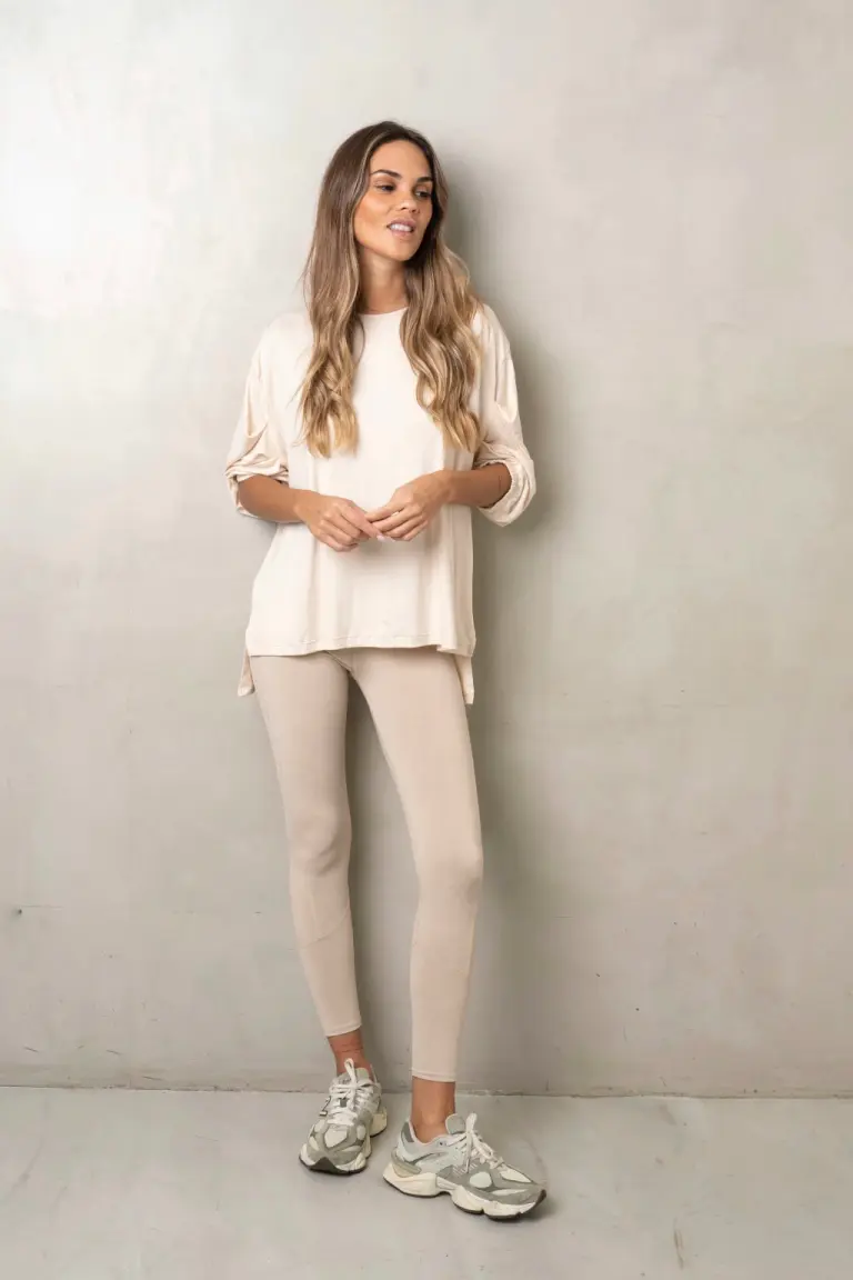 Remera amplia elegante de Belle en Remeras para argentina