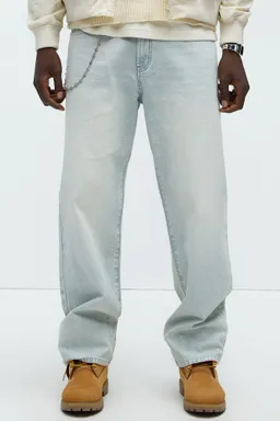 Jeans rectos inside out de Fashion Nova en Pantalones para argentina