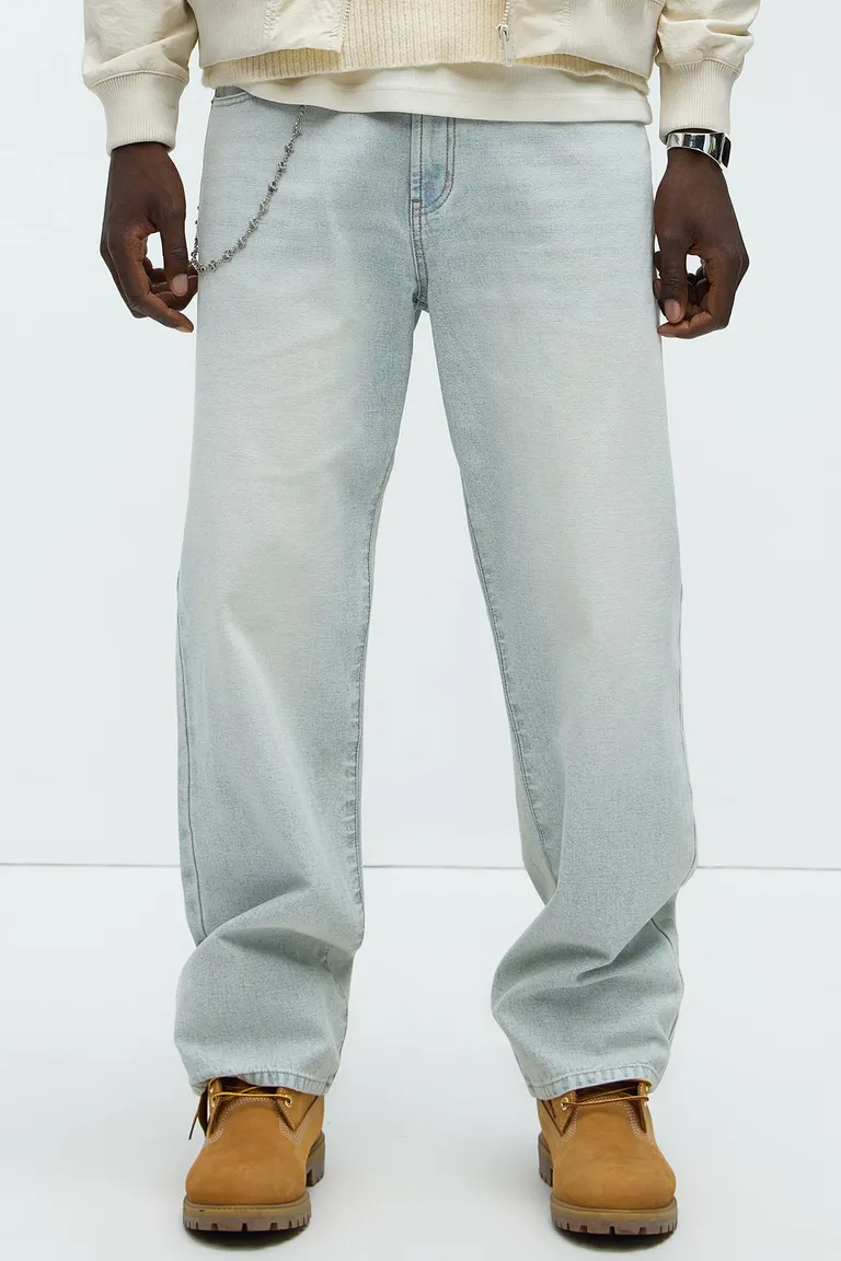 Jeans rectos inside out de Fashion Nova en Pantalones para argentina