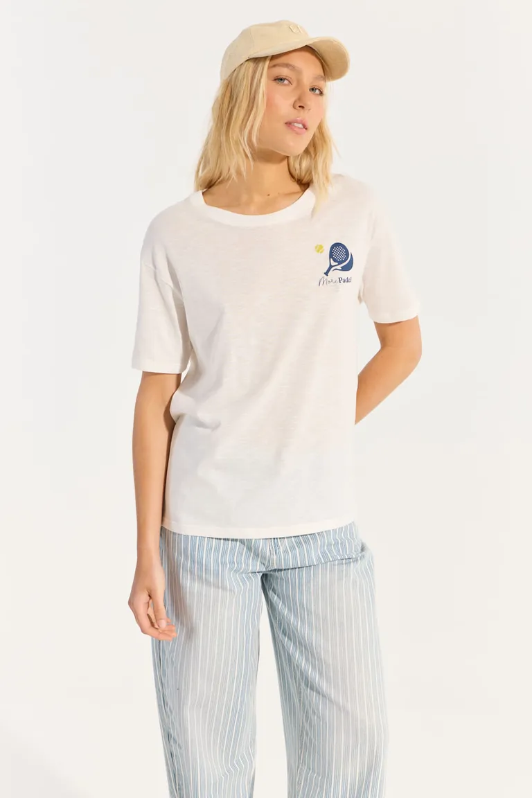 Remera blanca holgada de manga corta con logo y estampa en espalda para un estilo athleisure de Portsaid en Remeras para argentina