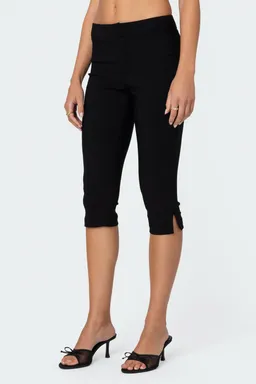 Pantalones capri sarafina de Edikted en Pantalones para argentina