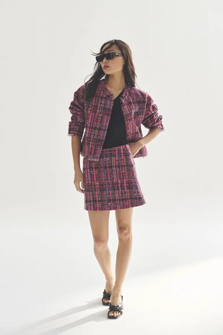 Chaqueta estampada de diseño moderno y atemporal para mujeres de Akiabara en Chaquetas para argentina