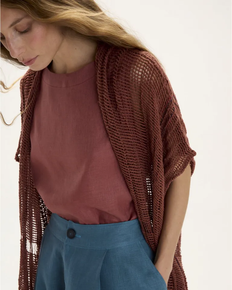 Kimono de algodón con teñido artesanal y diseño elegante y versátil de Blue Sheep en Kimonos para argentina