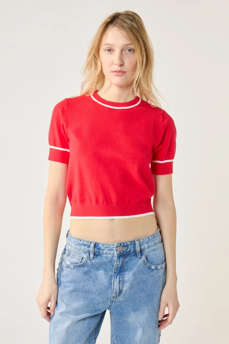 Remera tejida de manga corta con detalles en blanco para mujer de Cuesta Blanca en Remeras para argentina