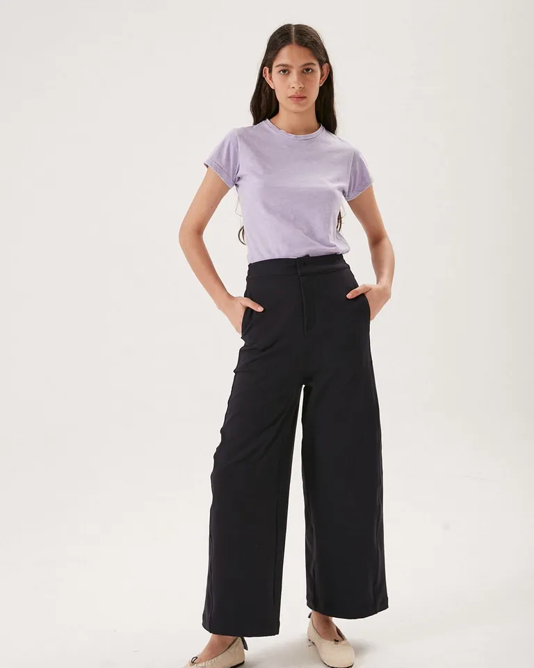 Pantalón tiro alto de calce amplio con bolsillos laterales y diseño bombé de Furzai en Pantalones para argentina