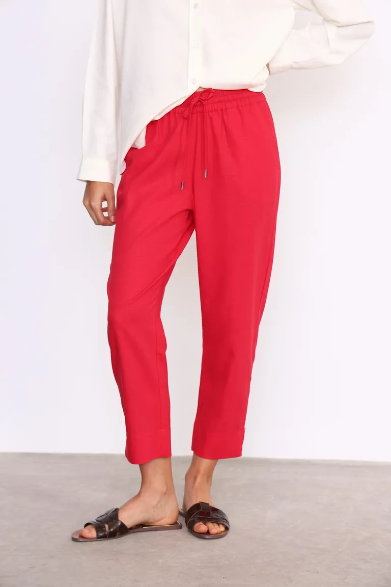 Pantalón de lino rojo con cintura elástica - Prenda versátil y cómoda para todo el año de Yagmour en Pantalones para argentina