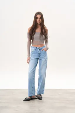 Jean denim straight billie strass de Magda en Pantalones para argentina