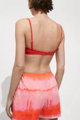 Shorts estampados cintura elástica de Mango en Shorts para argentina