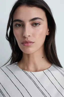 Vestido rayas satinado de Mango en Vestidos para argentina