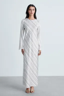 Vestido rayas satinado de Mango en Vestidos para argentina