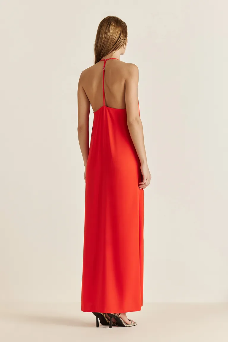 Vestido rojo de diseño exclusivo con escote pronunciado y silueta relajada de Tucci en Vestidos para argentina