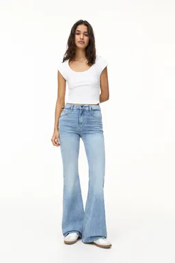 Jeans skinny flare de Pull&Bear en Pantalones para argentina