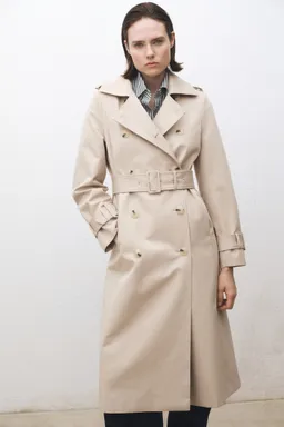 Trench algodón doble botonadura de Mango en Tapados para argentina