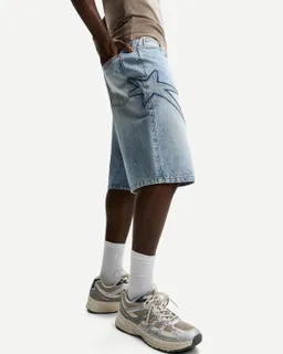 Bermuda jort parches estrella de Bershka en Bermudas y Shorts para argentina