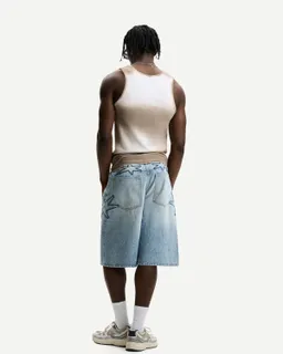 Bermuda jort parches estrella de Bershka en Bermudas y Shorts para argentina