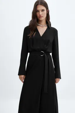 Vestido fluido con hebilla de Mango en Vestidos para argentina
