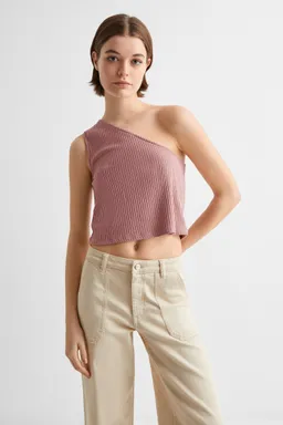 Top canalé con lúrex de Mango Teen en Tops para argentina