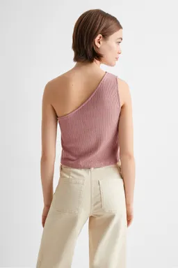 Top canalé con lúrex de Mango Teen en Tops para argentina