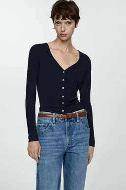 Remera lyocell botonada de Mango en Remeras para argentina