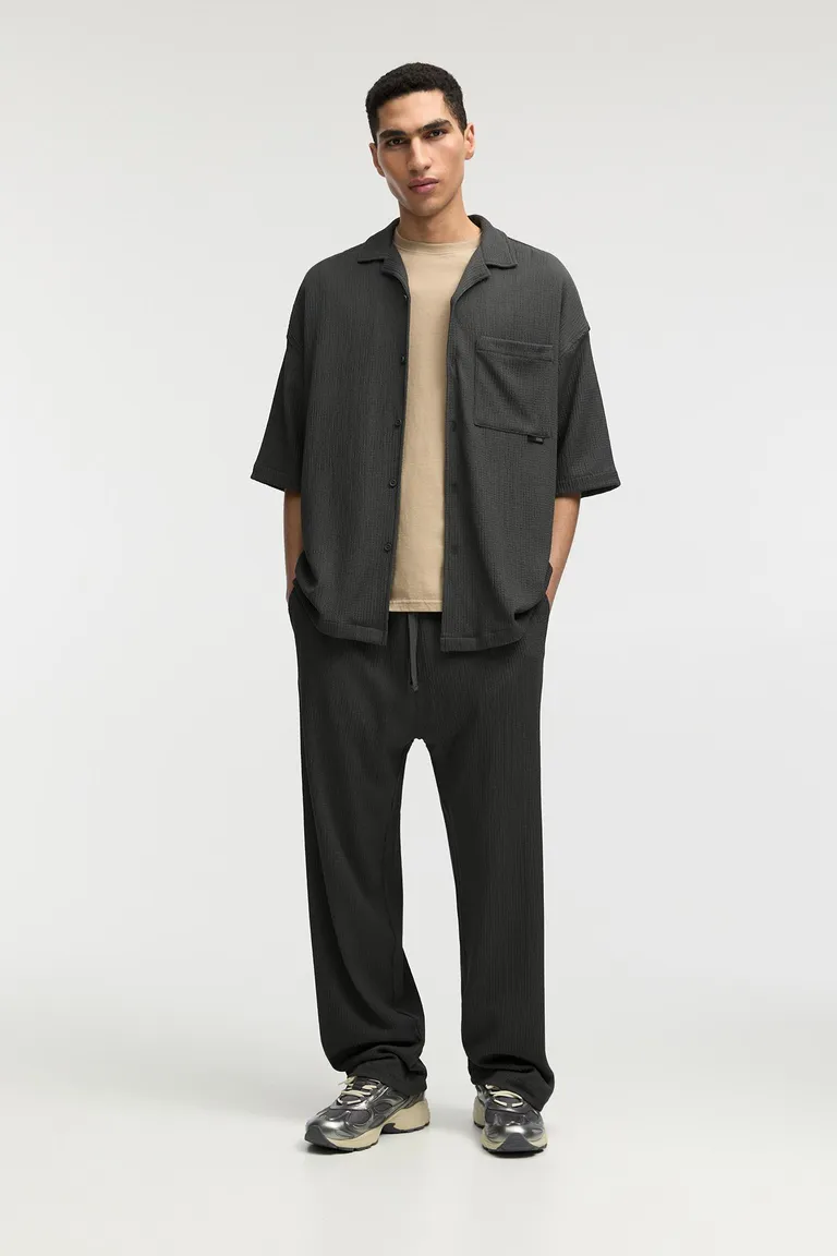 Pantalón jogger fluido de Pull&Bear en Pantalones para argentina