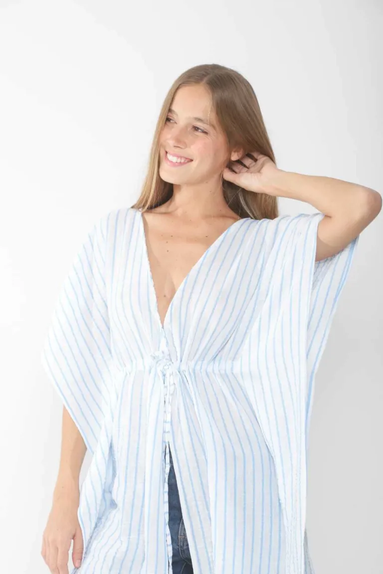 Kimono de lino rayado en estilo amplio y mangas cortas para mujer de Belle en Kimonos para argentina
