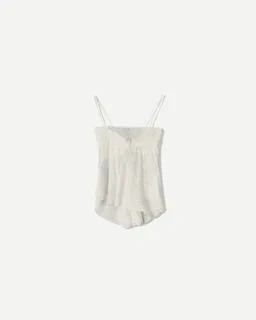 Top tirantes con encaje de Bershka en Tops para argentina