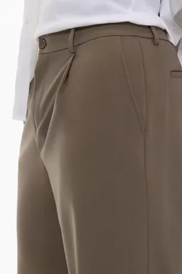 Pantalón baggy sastrero de Lefties en Pantalones para argentina
