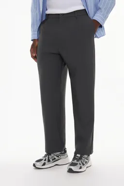 Pantalón baggy sastrero de Lefties en Pantalones para argentina