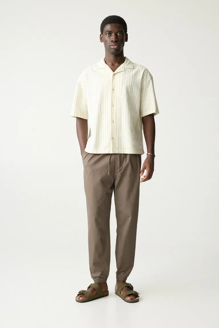 Pantalón jogger estructura de Pull&Bear en Pantalones para argentina