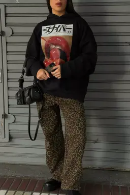 Buzo japones de Flor Gagliani en Buzos y Sweaters para argentina