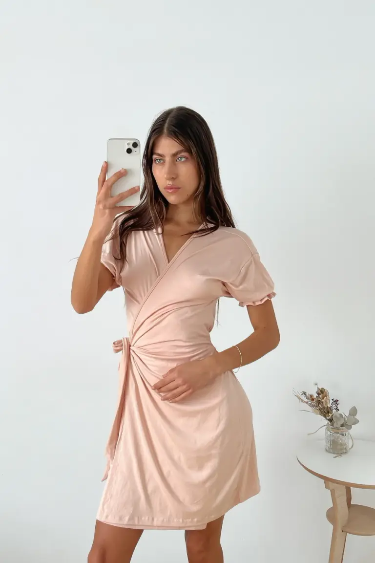 Vestido Cruzado con Lazo de Benka en Vestidos para argentina