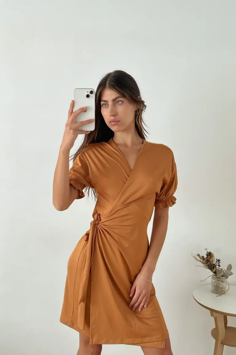 Vestido Cruzado con Lazo de Benka en Vestidos para argentina