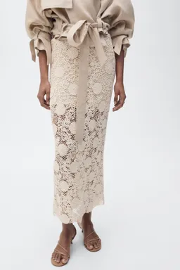 Falda larga crochet flores de Mango en Faldas para argentina