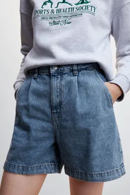 Shorts slouchy con pinzas de Mango en Shorts para argentina