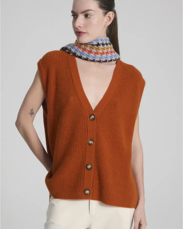 Chaleco tejido con escote en V y lazos ajustables en la espalda de Blue Sheep en Chalecos para argentina