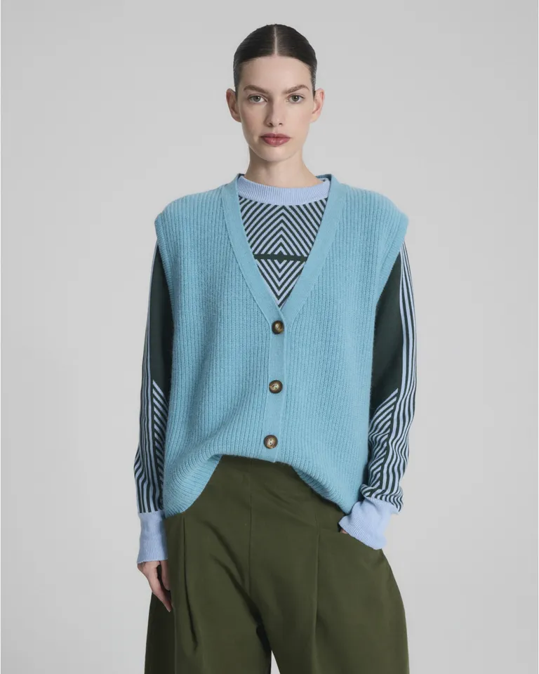 Chaleco tejido con escote en V y lazos ajustables en la espalda de Blue Sheep en Chalecos para argentina