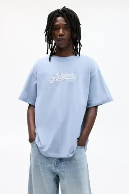 Remera atlanta de Pull&Bear en Remeras y Polos para argentina