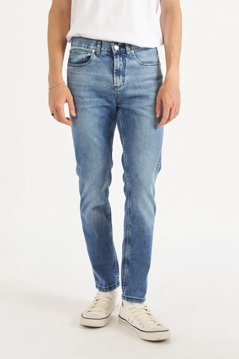 Pantalones vaqueros ajustados y elegantes para hombres de Bensimon en Pantalones para argentina