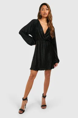 Minivestido plisado blouson de Boohoo en Vestidos para argentina